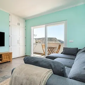 new-beach-flat-with-top-view-3-min-to-sea-in-luz.hotelaalgarve.com/