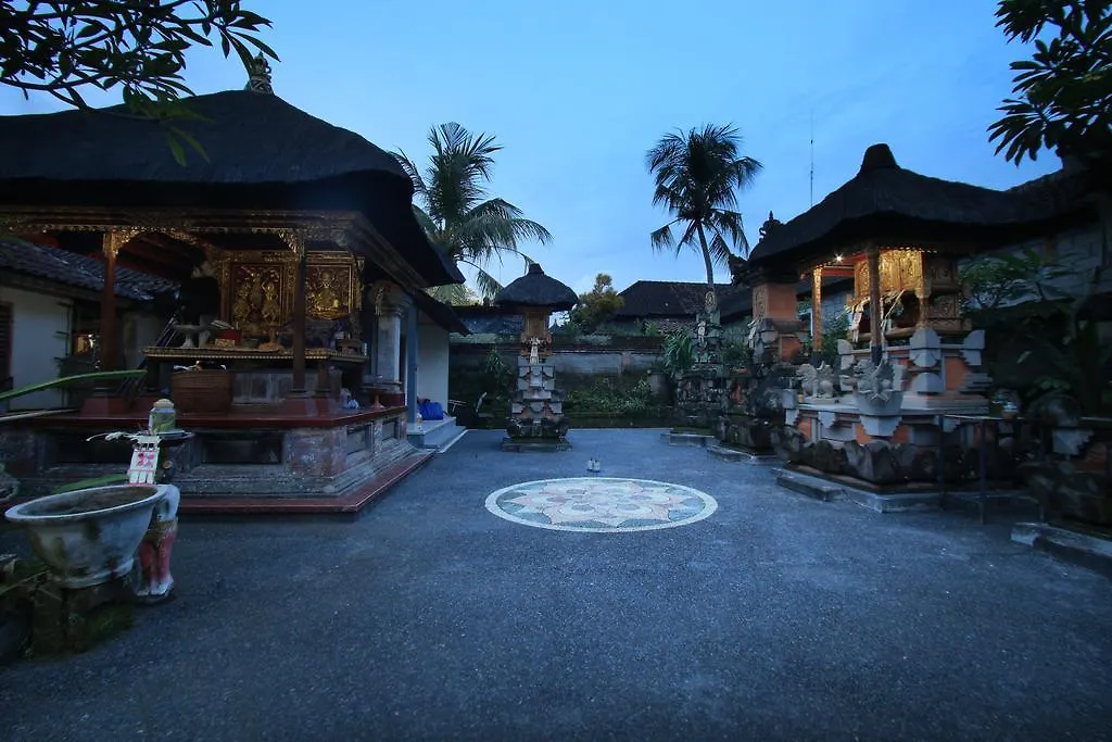 Loris Homestay Ubud